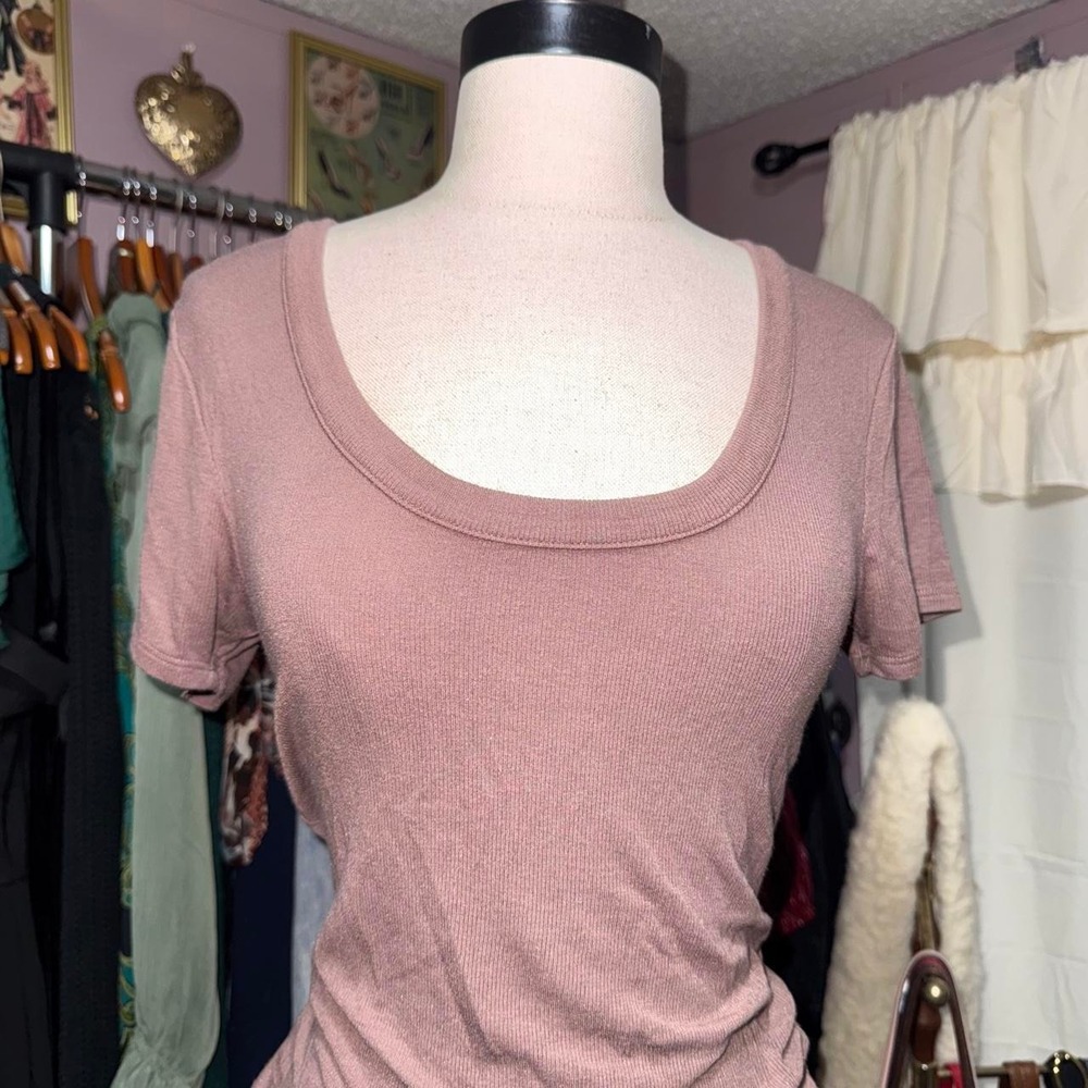 Buckle Black Mauve Ribbed Scoop Neck Top